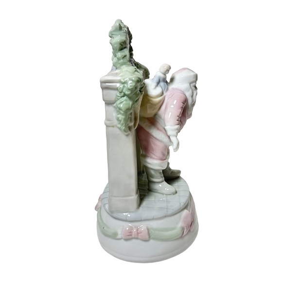 Holiday Classics 8" Handpainted Wind Up Music Santa Christmas Tablepiece Vintage - Picture 8 of 8